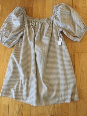 NWT. Old Navy Womens Lightweight Cotton Short Sleeved Dress Size L